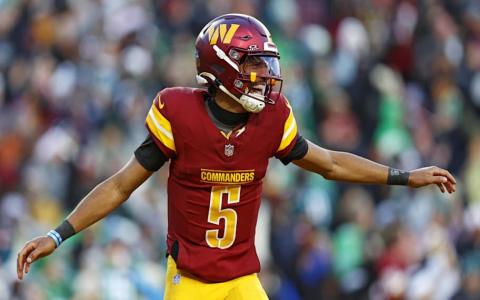 If NFL QBs Were Women: Instagram Pics You Gotta See