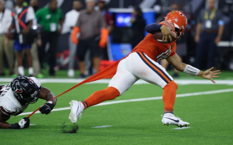 Can you guess the lowest NFL scoring game? The answer may surprise you.
