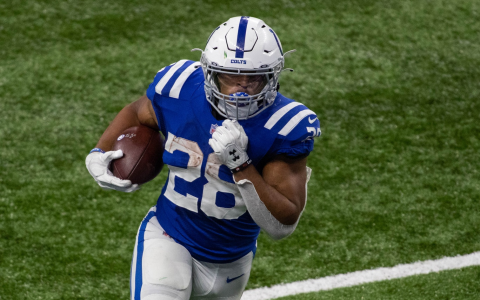 Dominate Your League: The Ultimate NFL Draft Simulator Fantasy Guide.