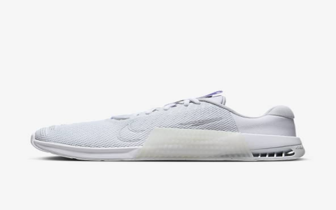 Discover the Latest Womens Lifestyle Sports Shoes & Apparel at Nike.com