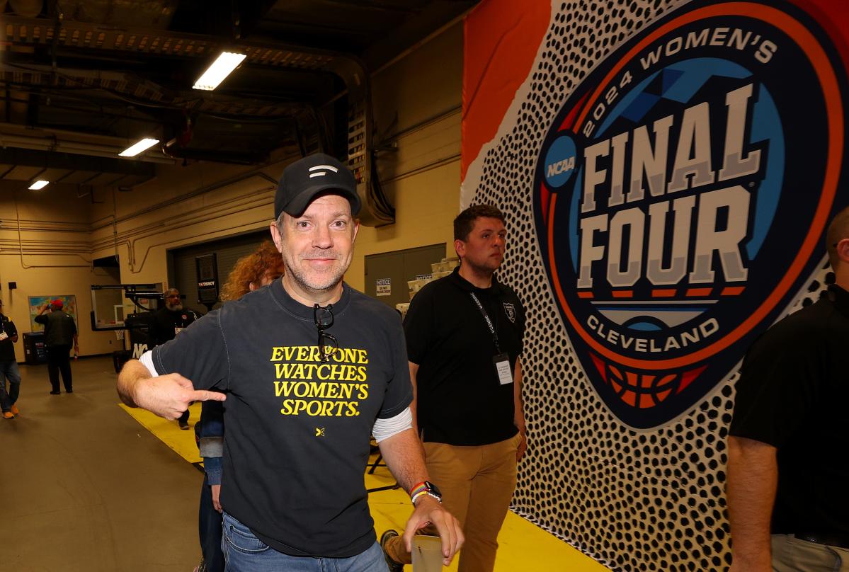 Jason Sudeikis Womens Sports: His Surprising Connection