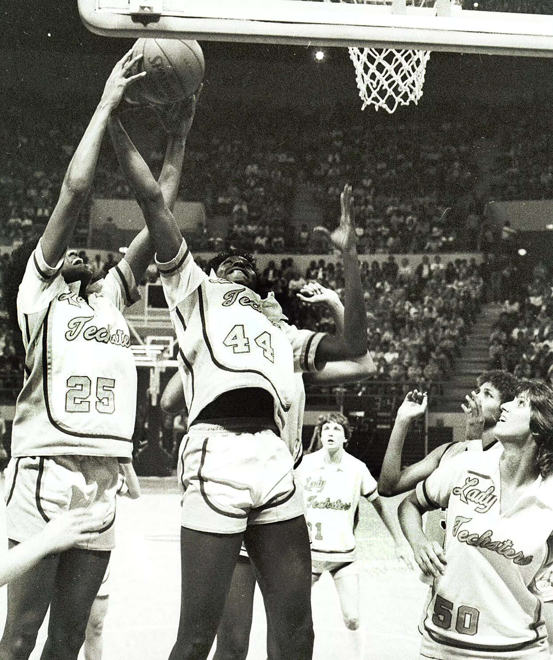 Exploring the Legacy of Debra Rodman in Basketball