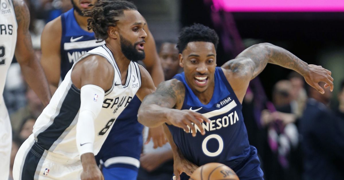 What is a Clear Path Foul in Basketball? Avoid This Mistake on Court!