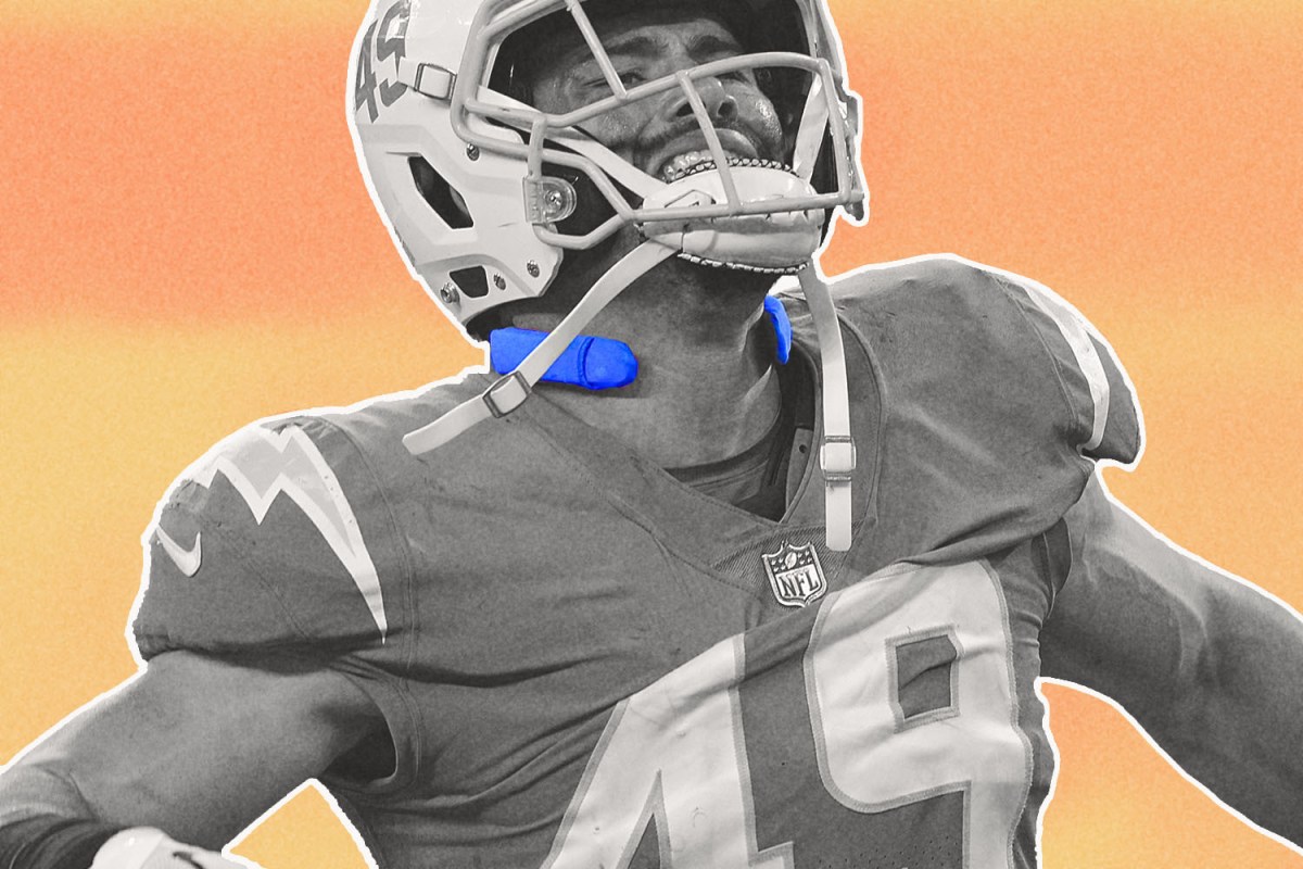 What are the neck bands NFL players wear (A closer look at these devices)
