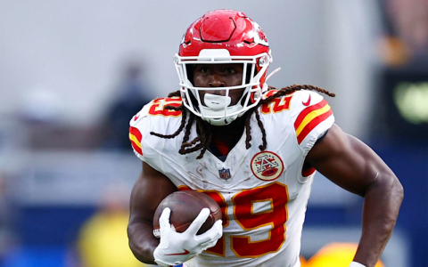 nfl fantasy football top picks this year (plus a few sleepers to watch out for)