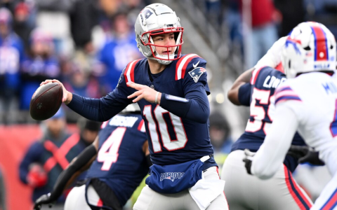Need Help with Lineups? See the Fantasy Football Now Rankings!