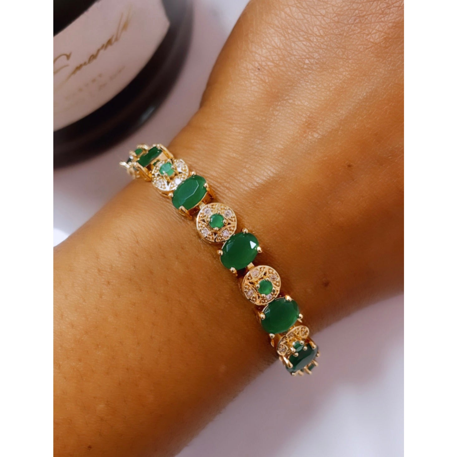 Looking for a Jade Tennis Bracelet? Check Out These Stunning Options Under $500!
