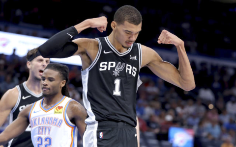 9 Cat Fantasy Basketball Rankings and Strategy:  How to Build a Winning Roster!