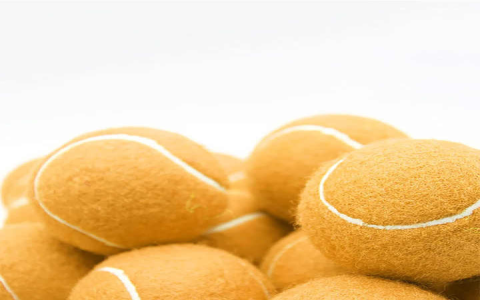 Beach Tennis Balls: Where to Buy Them and How Much Do They Cost?