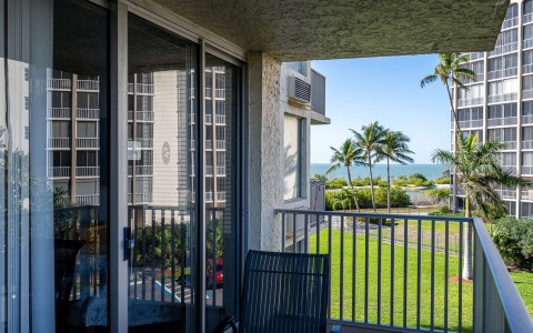 Book Your Stay: Estero Beach and Tennis Club Fort Myers Beach Rentals and What to Expect