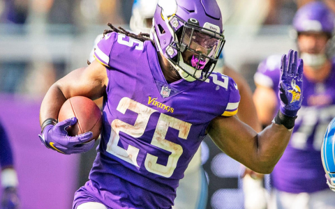 Understanding ESPNs Half PPR ADP for Fantasy Football.