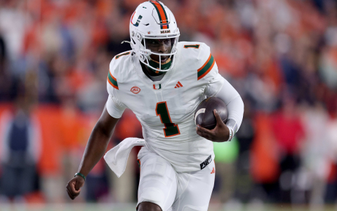 Need Good Players for Fantasy Football? Draft These Guys ASAP!