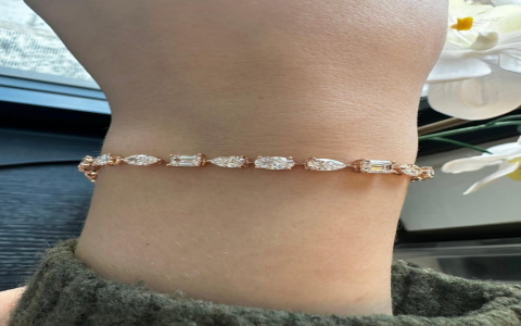 What is mixed shape tennis bracelet? Learn why its so popular now!
