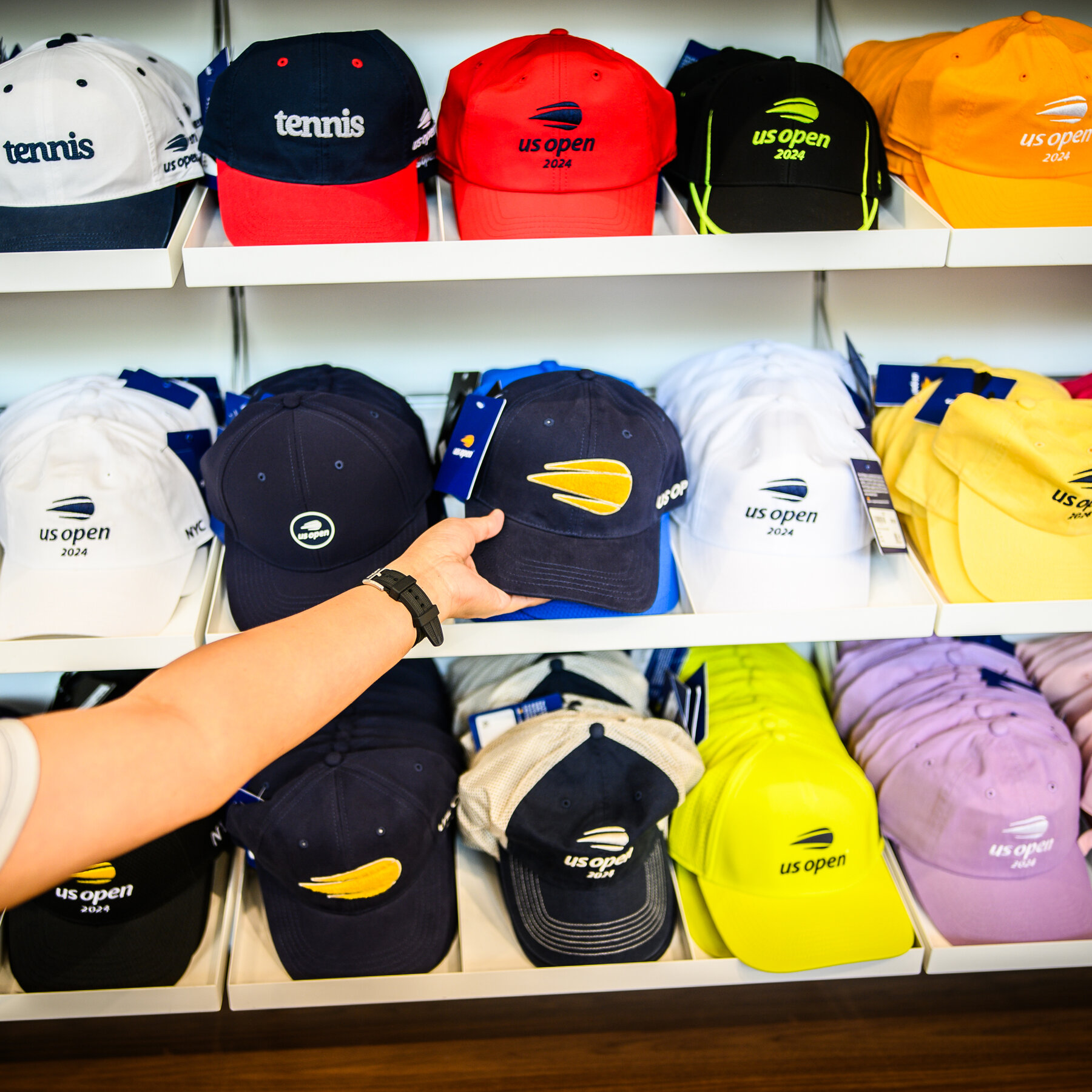 Best on tennis hat styles? See most popular designs trending!