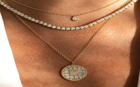 how to style heart shaped tennis necklace? easy ways for daily wear looks!